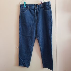 NWT Men's Carhartt Relaxed Fit Tapered Leg Jeans 42x32